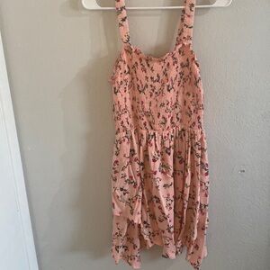 Beautiful Dress Size Mediam.